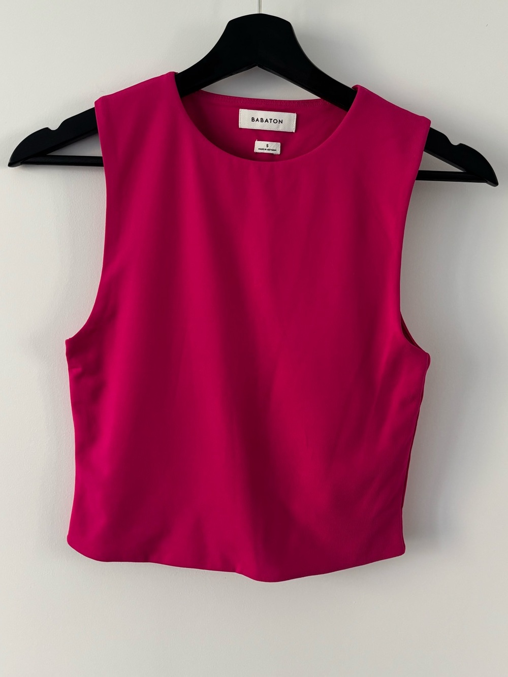 Aritzia Babaton Sculpt Knit squareneck Top S Fuchsia